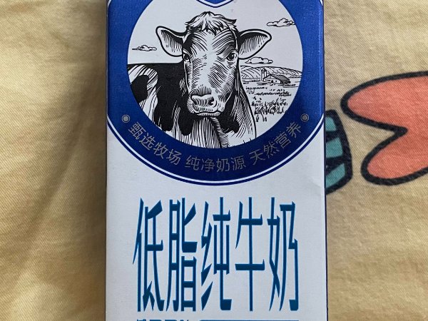 现在纯牛奶哪个牌子好