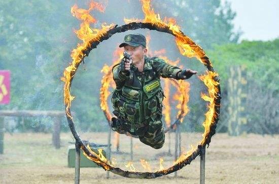 《我是特种兵之利刃出鞘》的原著是什么，差别大吗？