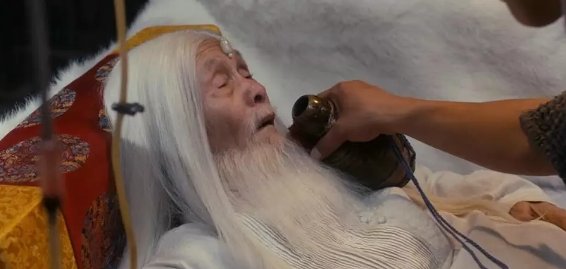 《杀生》主打荒诞悬疑与黑色喜剧元素,其故事的含义是什么?