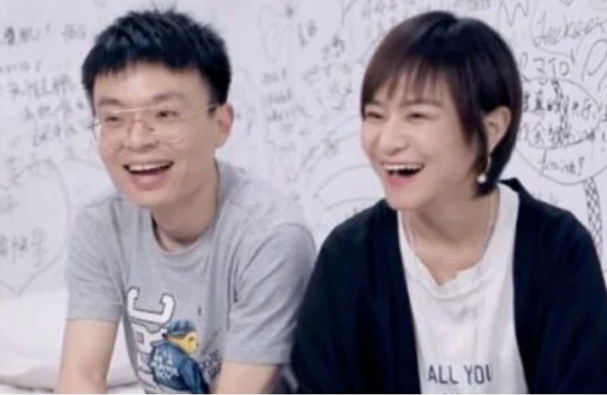 思文离婚真实原因