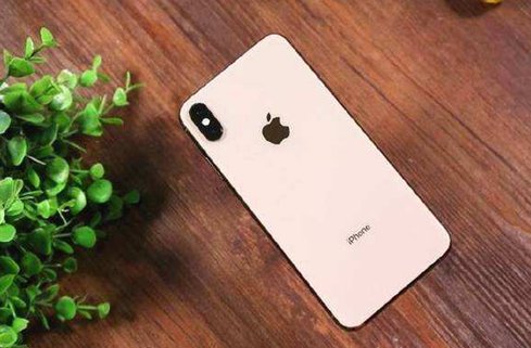 ipnone8什么时候出的
