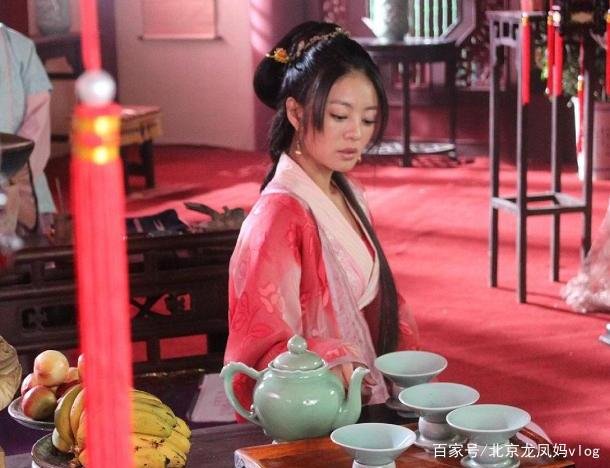为什么对古代女侠的描述,都有种男性之风?