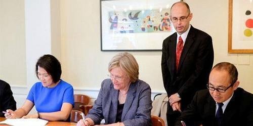 马云捐美国50万试剂盒，美国媒体都炸开了，国内网友反应却不同