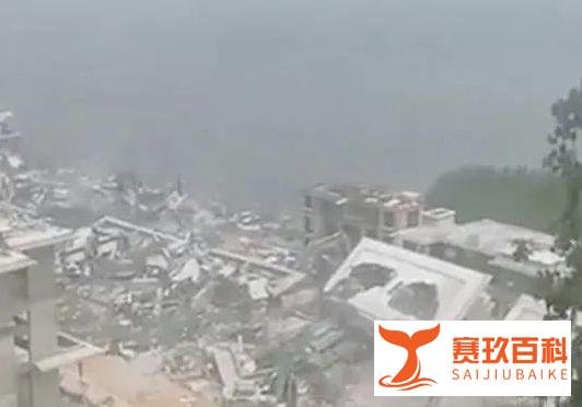 昆明拆除滇池环湖别墅群：几十台挖机拆楼！1700多人连夜种树