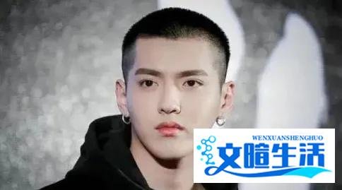 侠客岛评吴亦凡被X拘背后媒体:成为明星前请先成为合格的人