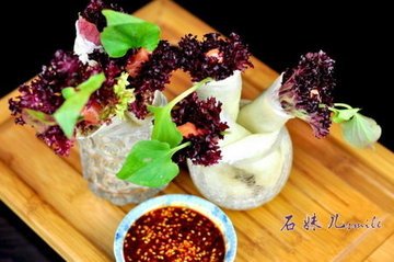 制作鲑鱼春卷-三文鱼春卷的做法图解