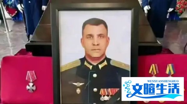 俄空降兵团长跳伞时忘记背伞殒命，印度继续向乌克兰提供炮弹