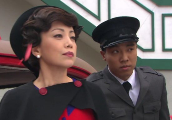 《巾帼枭雄之义海豪情》九妹是亲生女儿吗？