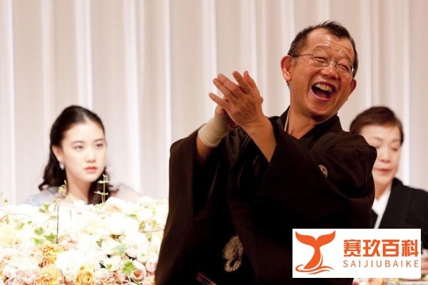 只能晚上一个人看的电影，准备好纸慢慢看！