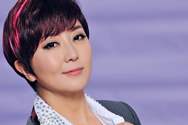 女歌手格格的老公叫什么？