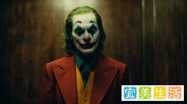 华纳票房最高的10部电影是哪些？DC、魔法世界、中土世界三分天下