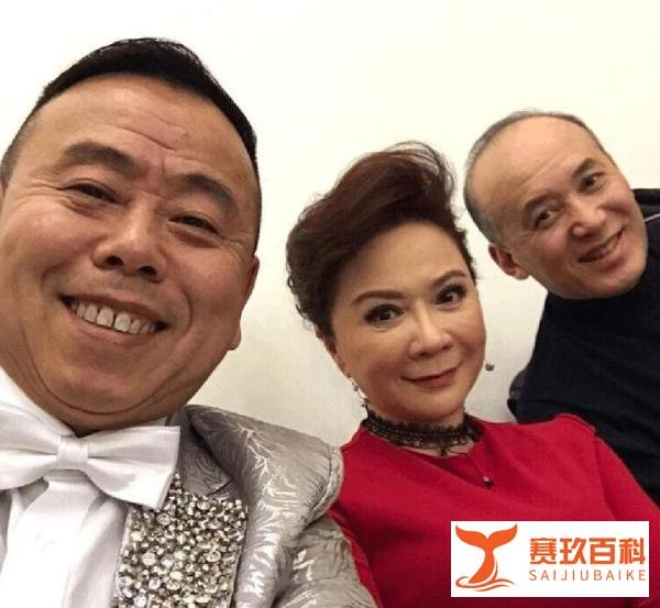 传蔡明小品再次被毙,60岁的她不妨就此告别春晚,享受晚年生活