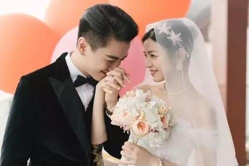 江珊嫁给了小15岁的男友张博，姐弟恋会幸福吗？