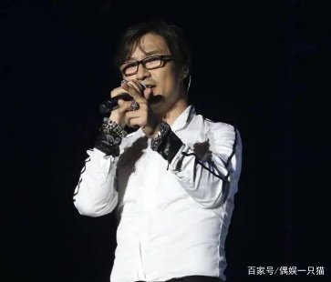 汪峰前妻葛荟婕发文，指责汪峰竟然把女儿当成工具当成流量！你怎么看？