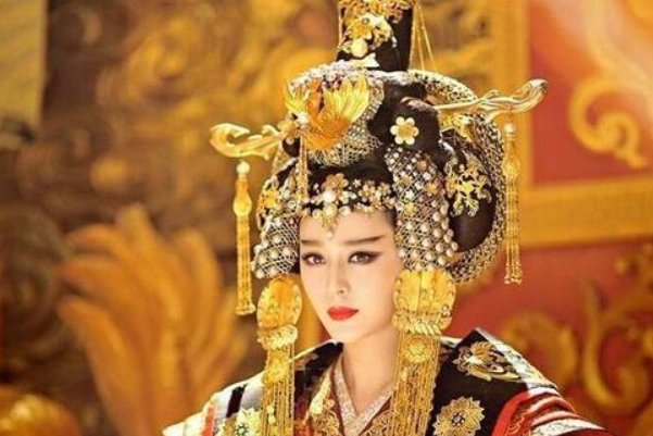 张易之是武则天的男宠，两个人相差50岁，为何武则天对他如此宠爱？