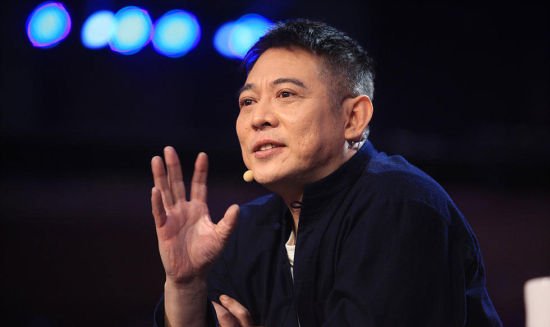 外媒爆料称李连杰因骨癌去世，女儿做出回应，事情到底是怎么样的？