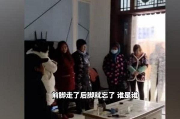 女孩相亲一天见30多个男孩（相亲了几十个男生没一个成功）