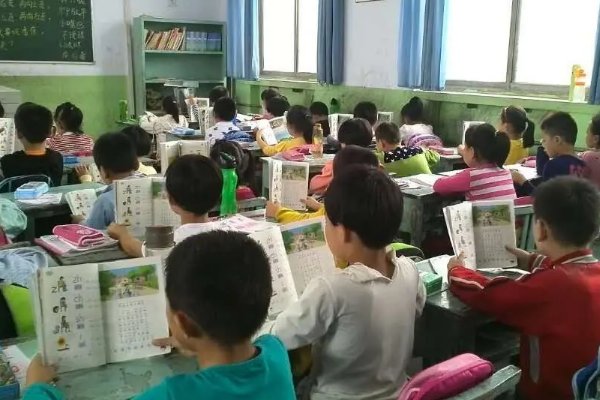 虚席以待还是虚位以待