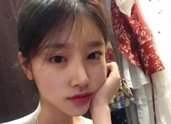 芜湖电梯女战神是什么梗！