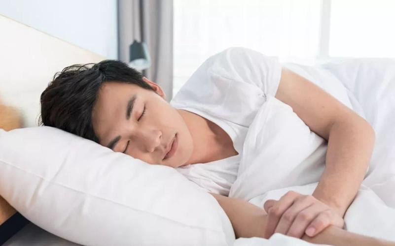 因假期后连上7天课,一小学生天天哭,假期后连续上7天真的合理吗?