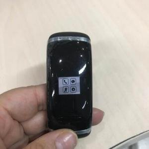 怎么使用华为手环B2？