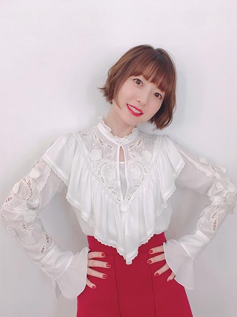 日本著名声优花泽香菜确诊感染新冠,这是否会影响到她的工作?
