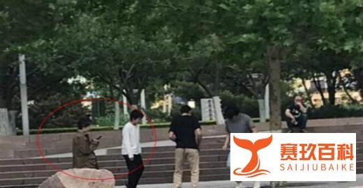 窦靖童和周冬雨那些背后亲密的过往