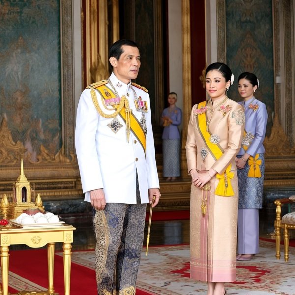 泰国国王可以娶几个老婆
