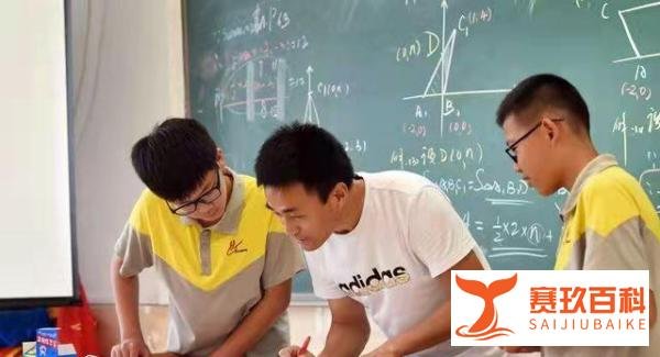 热搜榜首!名校硕博为何热衷中小学教师岗位?