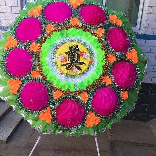 山西虐猫事件又出幺蛾子,刘某老家多次收到花圈寿衣,怎么回事?