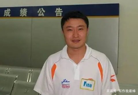 他是郭晶晶的初恋，女儿四个月大的时候意外身亡，妻子至今未嫁，他是谁