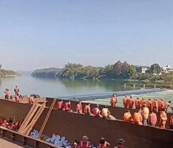 广东肇庆3人坐船钓鱼全遇难，当地消防：“滚水坝”水流太急致翻船