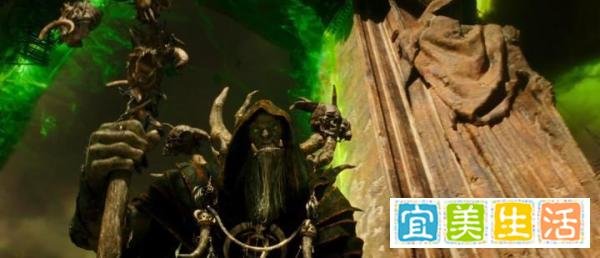 《魔兽》，一部由游戏改编情节平淡幼稚、特效酷炫的美国超级烂片