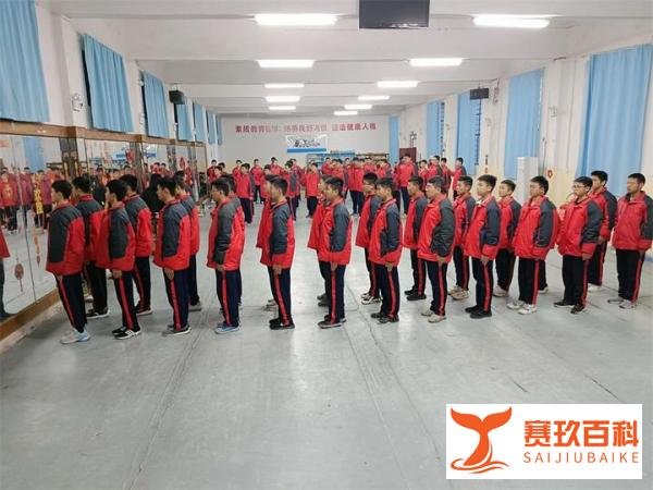 12岁的江苏男孩考99分崩溃控诉父母:“你们在意过我考的有多好吗?”