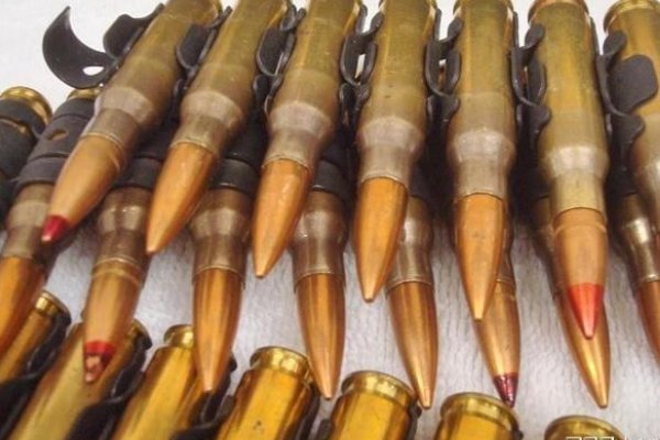 钨杆弹是什么武器？