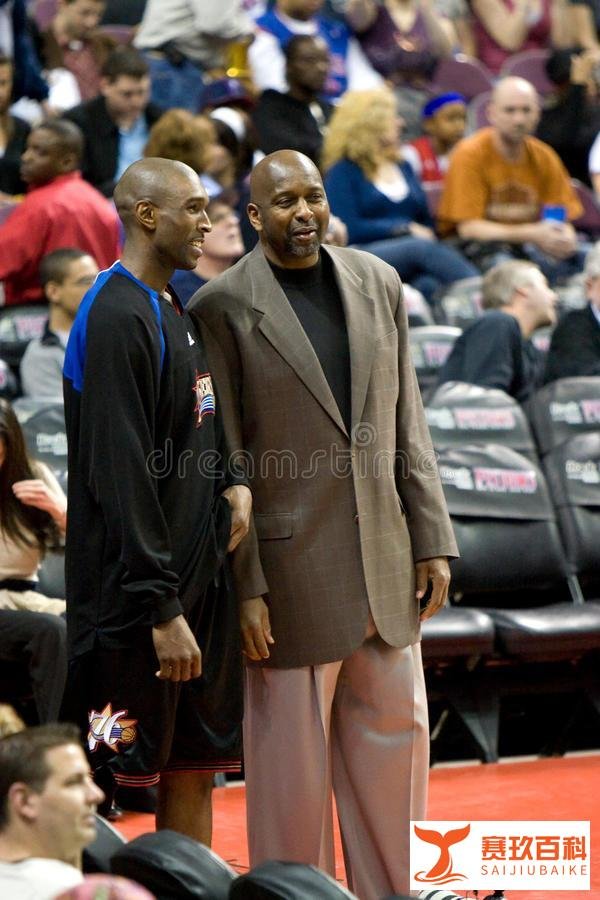 【NBA名宿介绍】孤独勇士摩西-马龙：最被低估的巨星之一