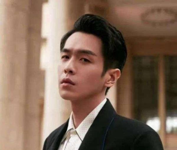 张若昀将“坑儿”父亲张健告上法庭
