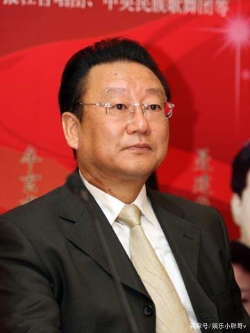 移居海外后花光积蓄，曾被敲诈90万，为何72岁蒋大为仍在卖力赚钱？