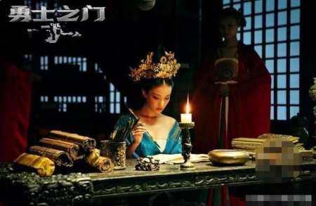 倪妮凭《金陵》进演艺圈，首日票房近亿，豆瓣评分为何不到4分？