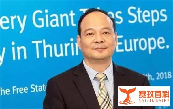 电池王曾毓群替换李嘉诚成香港首富 电影台词中的“爸爸”该换了