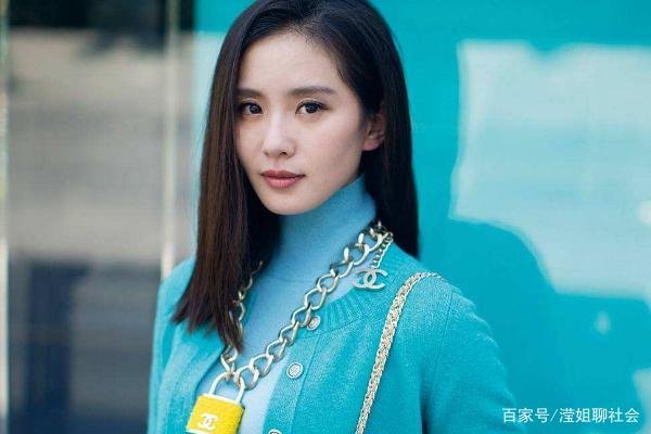 吴奇隆妈妈亲口证实刘诗诗已怀5个月男胎,并透露是自然受孕。你怎么看?