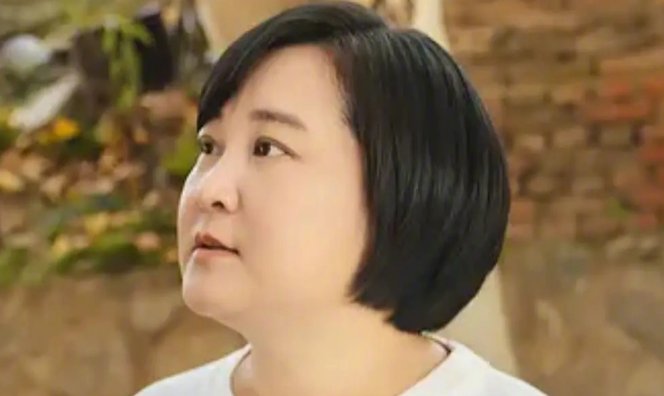 在最难的时候，都是师父管吃管住，贾玲师父是谁？