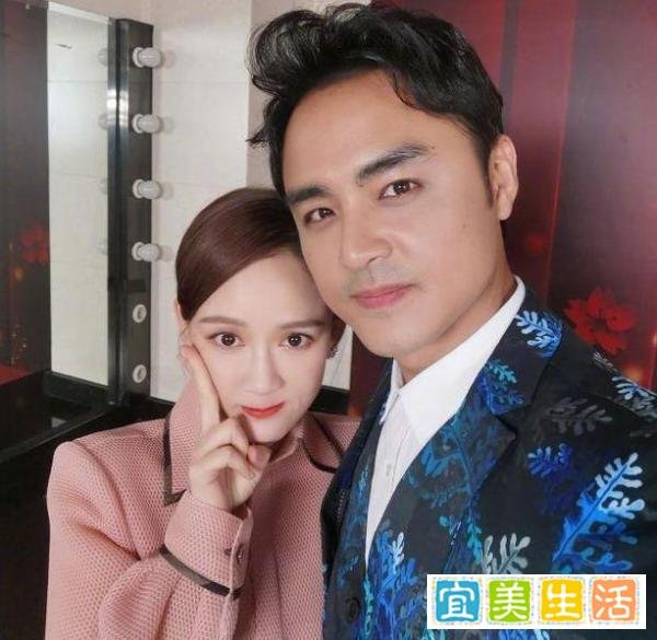 明道官宣当爸爸喜讯，40岁的他高调晒儿子正面照，陈乔恩评论承包一年笑点