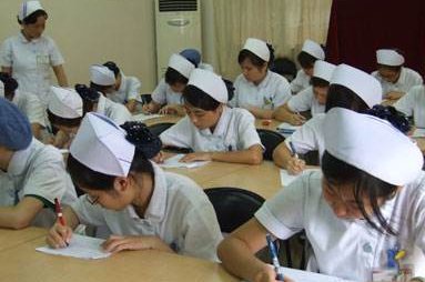 护士资格考试成绩和主管护师成绩查询相隔几天最新信息