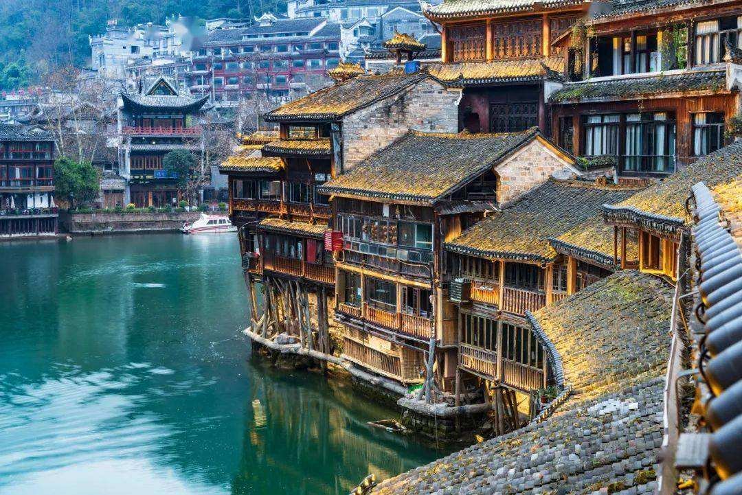 女子去湖南坐错车到了浙江的湖南，两个“湖南”该如何区分？