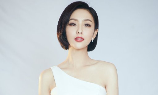 陈思诚卡点为佟丽娅庆生,佟丽娅两字回应让人点赞,她都说了什么?