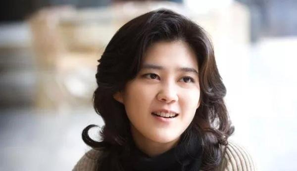 三星“长公主”离婚案：“穷小子”追求4年终成婚，如今获141亿韩元“分手费”