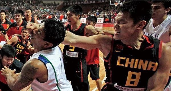 中国男篮打架是怎么回事？中国男篮打架事件回顾
