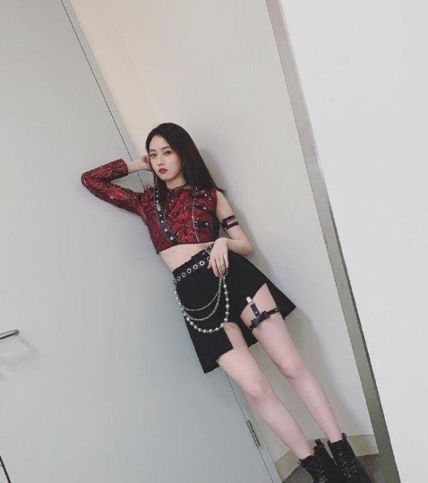 SNH48成员晒与吴亦凡聊天记录