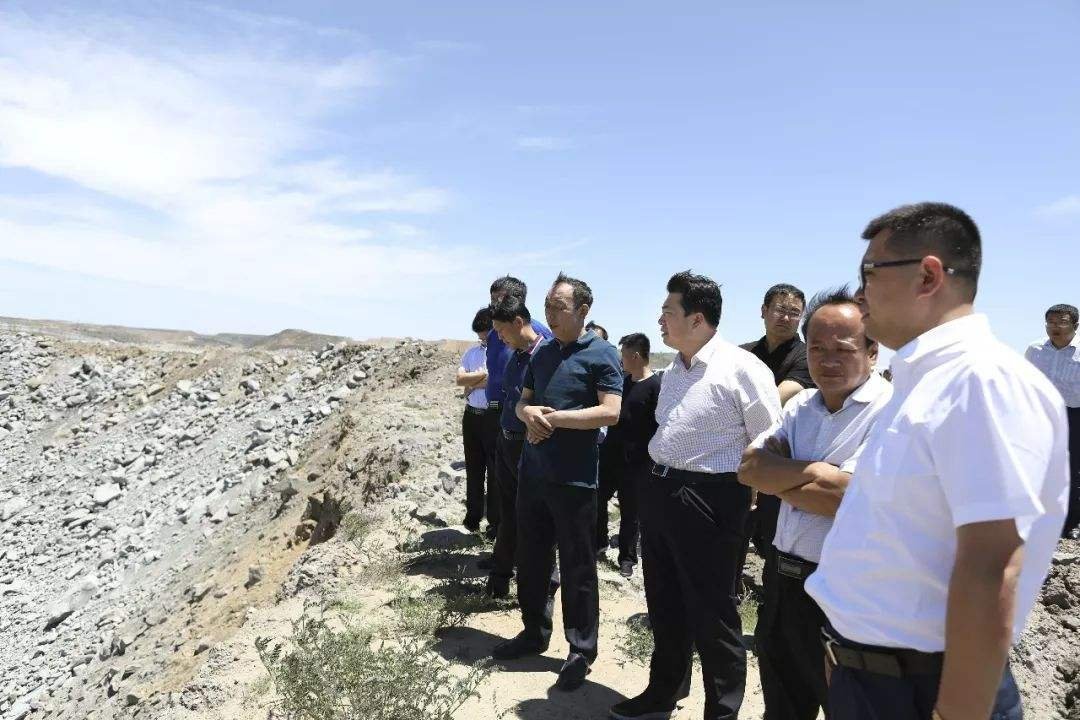 包头副市长在家中坠亡,官员的心理健康问题何时才能得以关注?